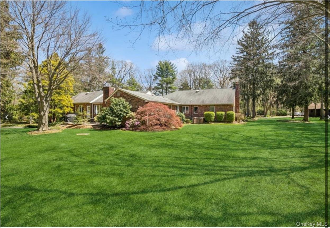 1926 Midlane Road, Syosset, NY 11791