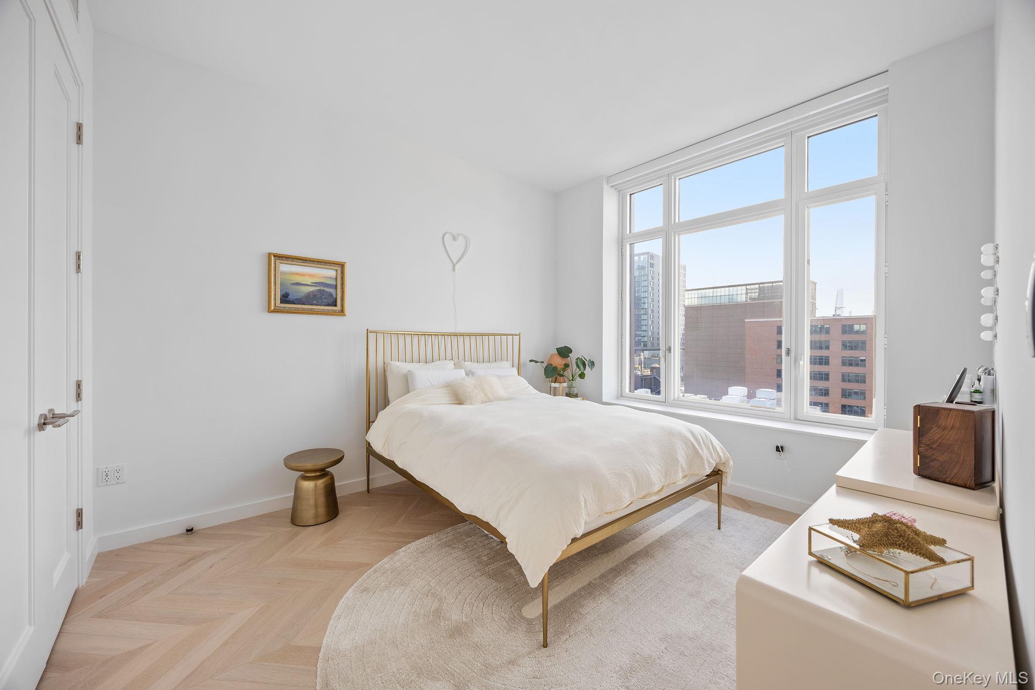 41st Avenue 29-18, Long Island City, NY 11101