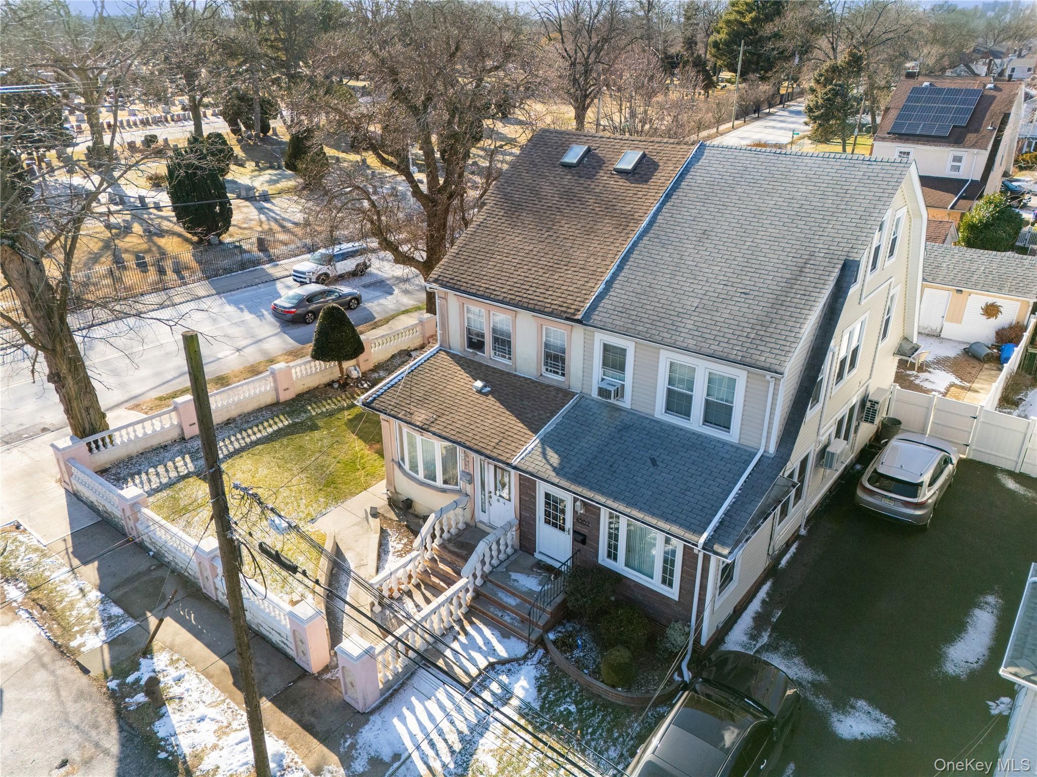 4564 170th Street, Flushing, NY 11358