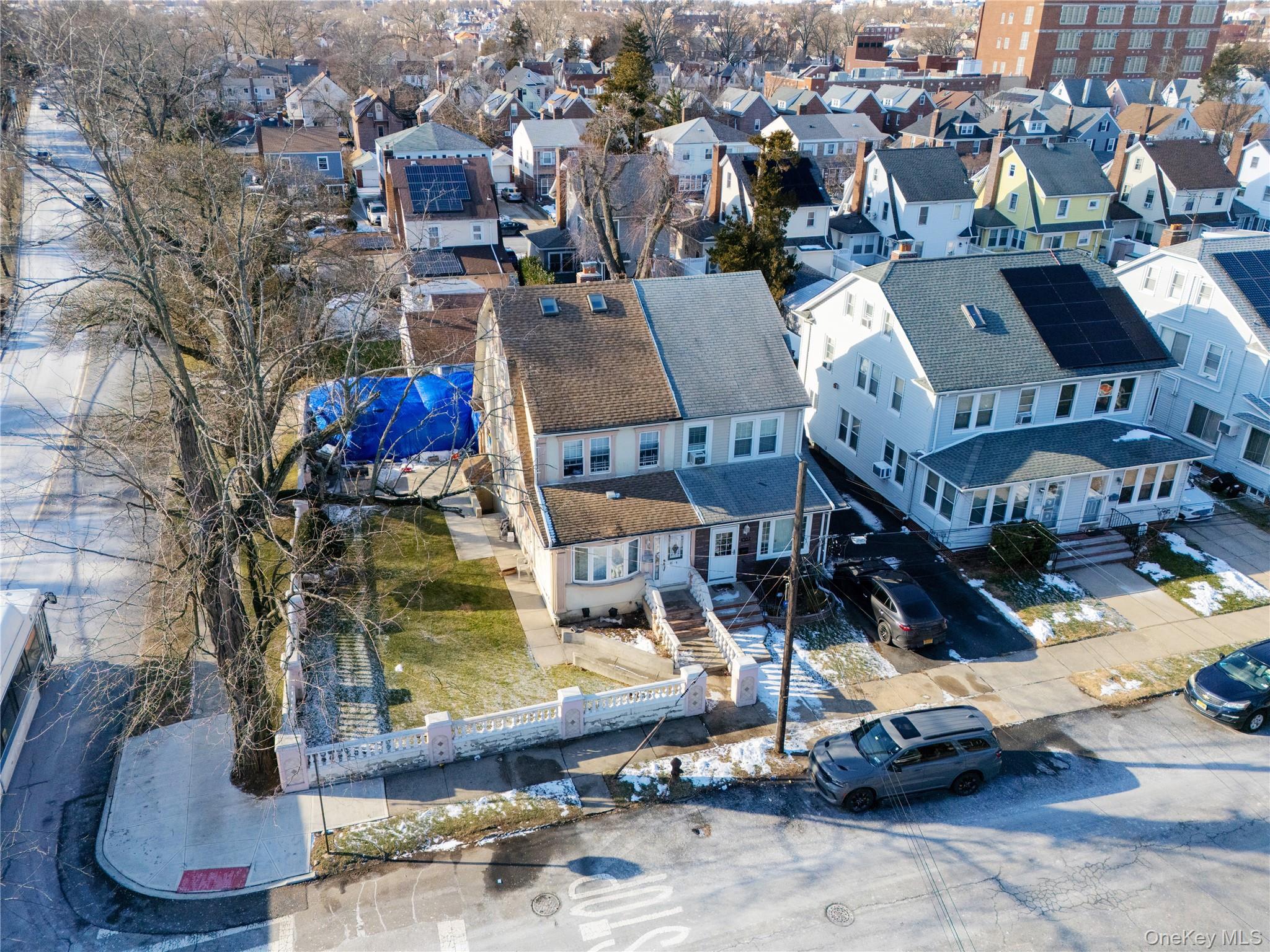 4564 170th Street, Flushing, NY 11358