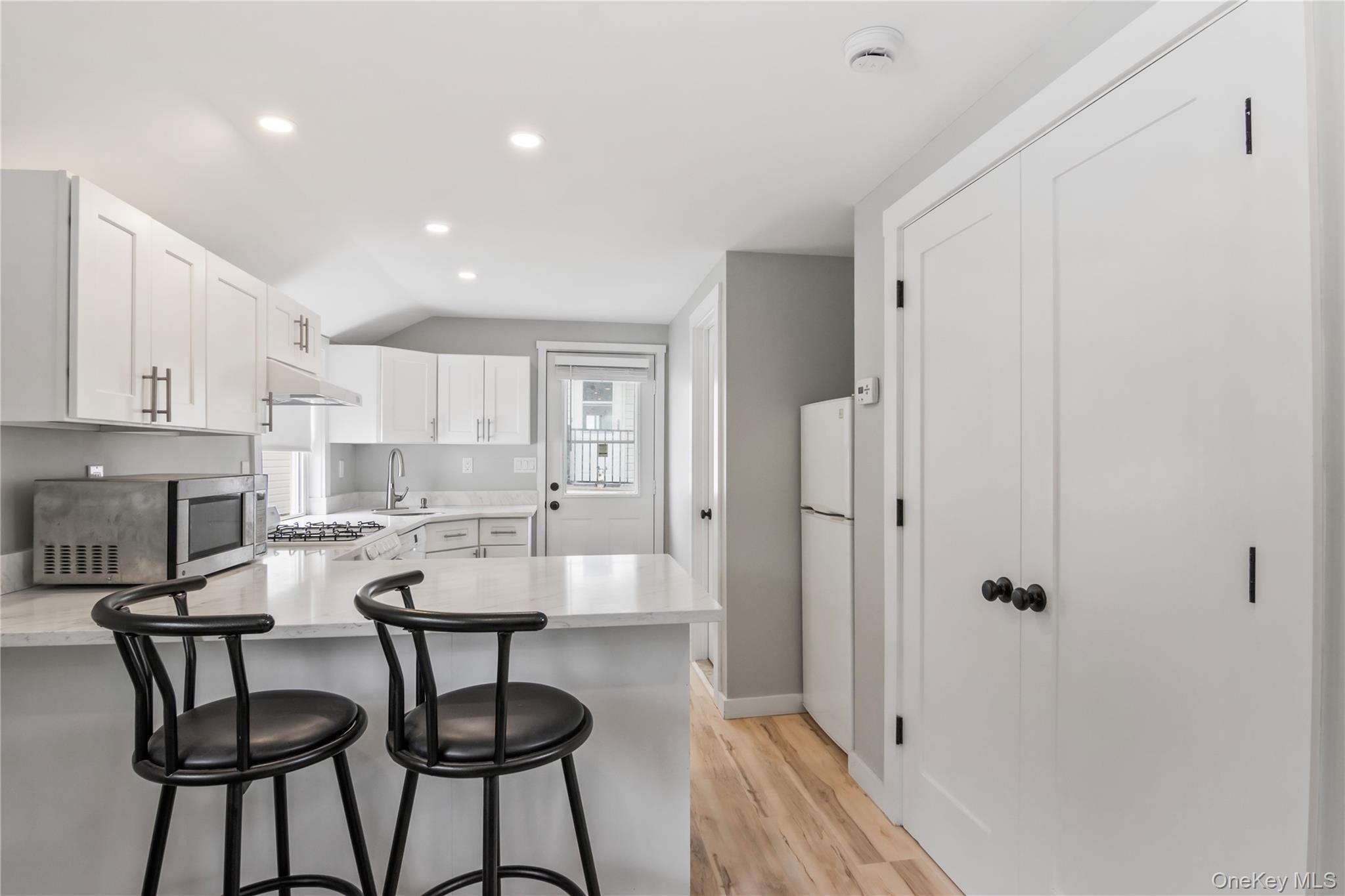 19 Pine Lane, Bayville, NY 11709