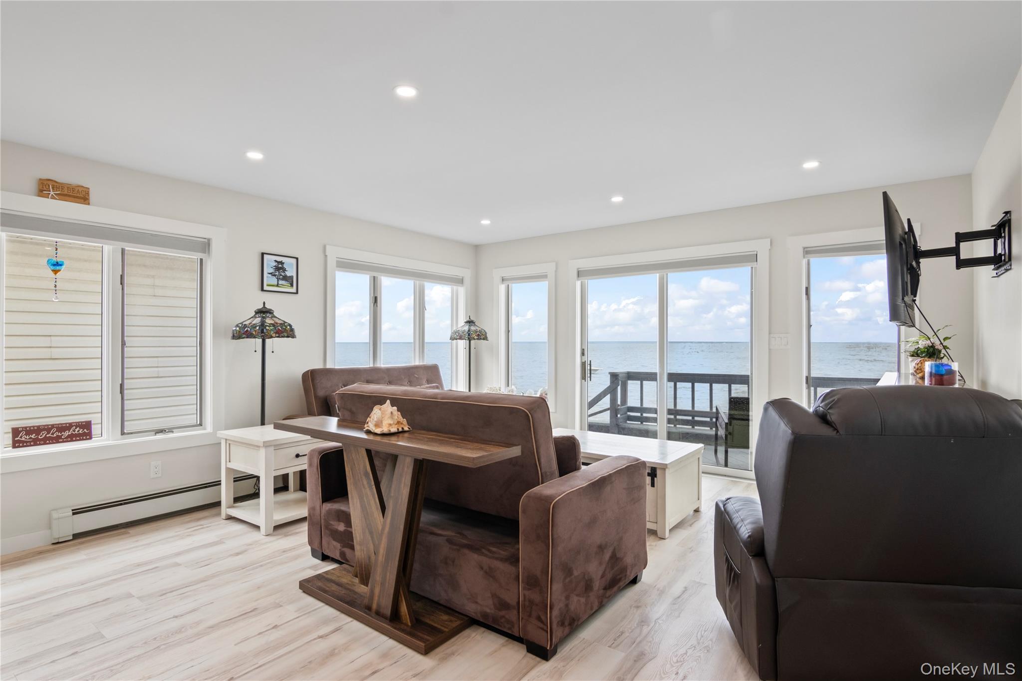 19 Pine Lane, Bayville, NY 11709