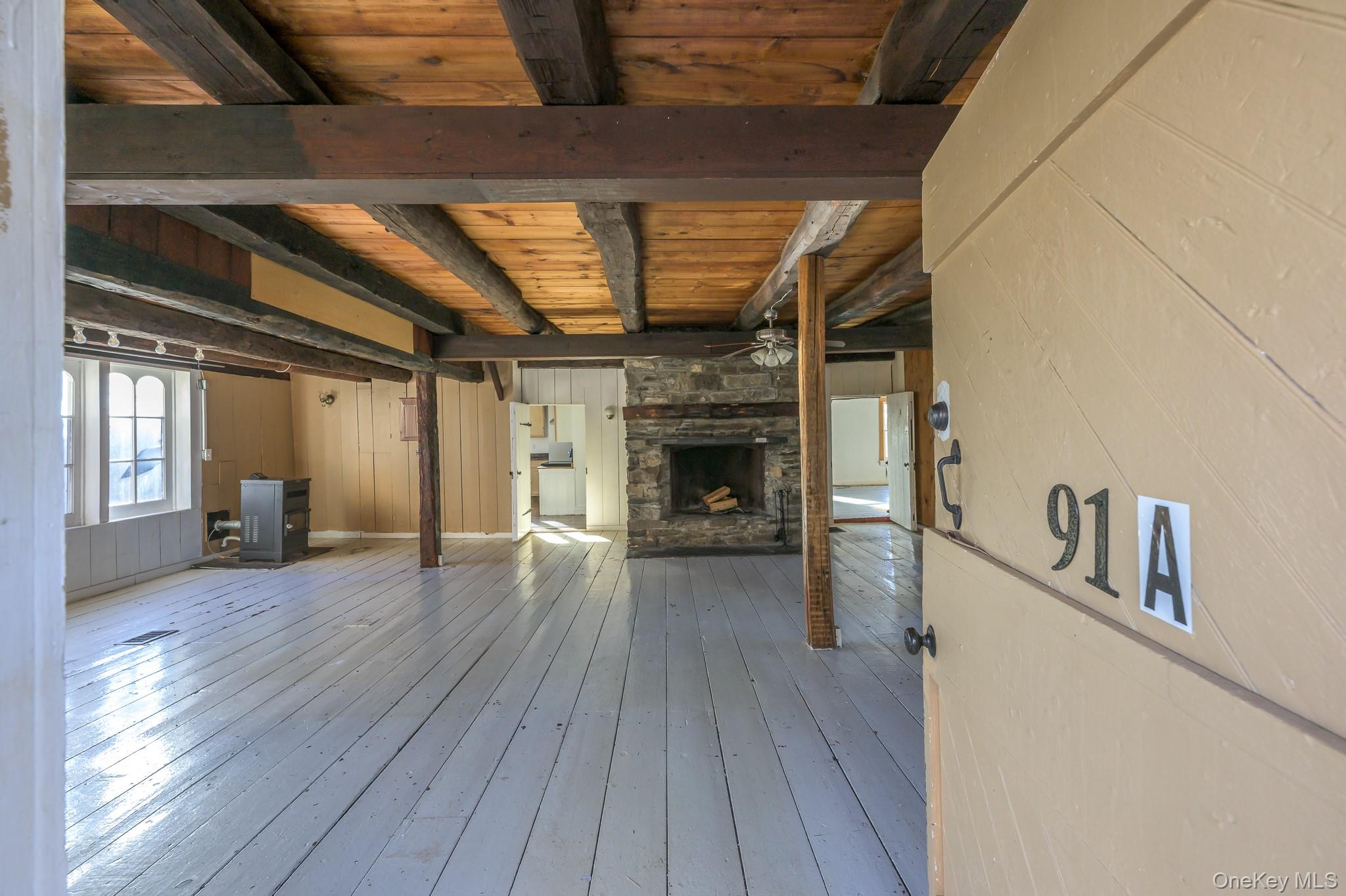 91 Scheller Park Road, West Coxsackie, NY 12192