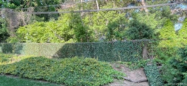 145 Shore Road, Manhasset, NY 11030