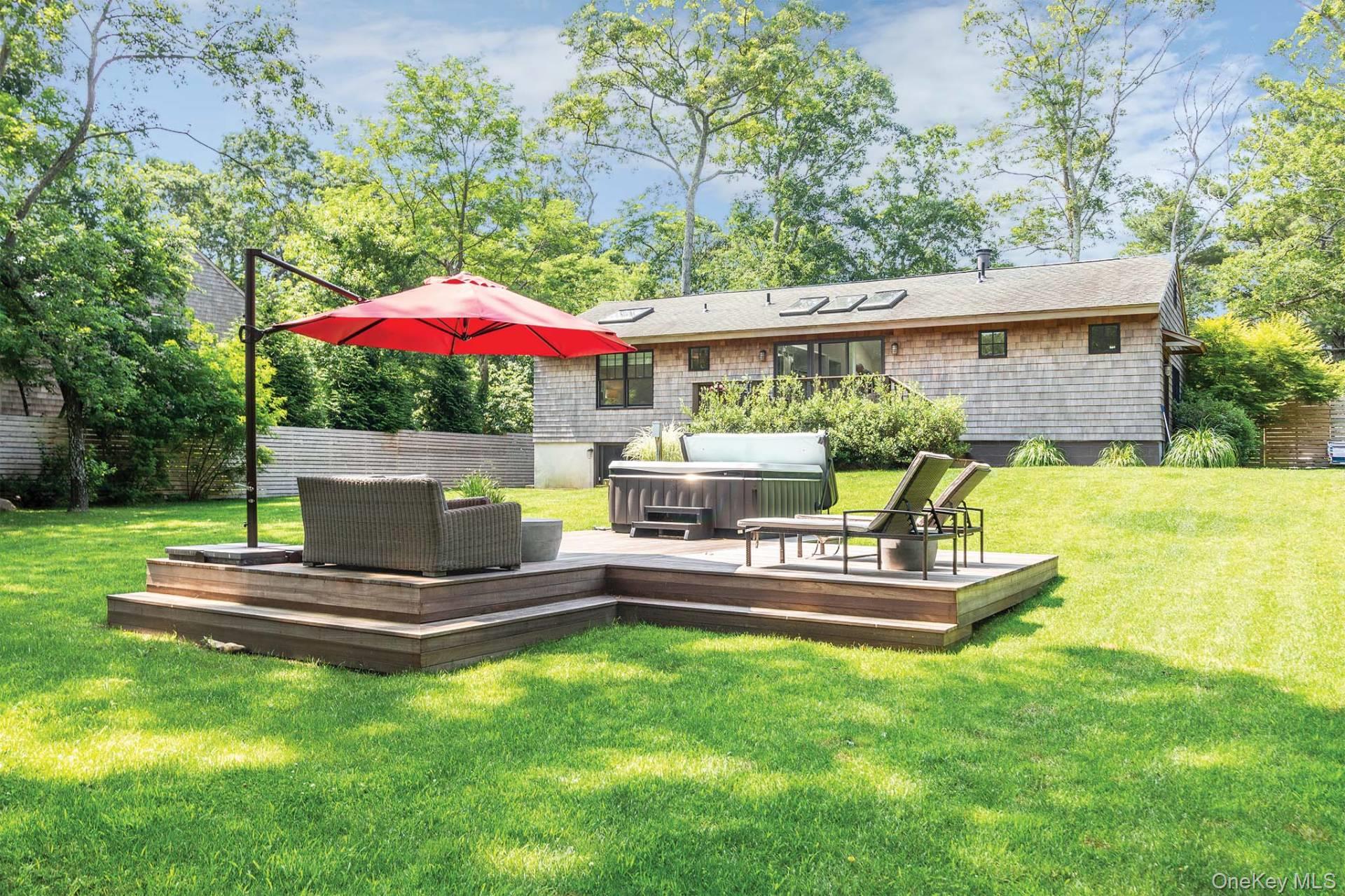 33 Sandra Road, East Hampton, NY 11937