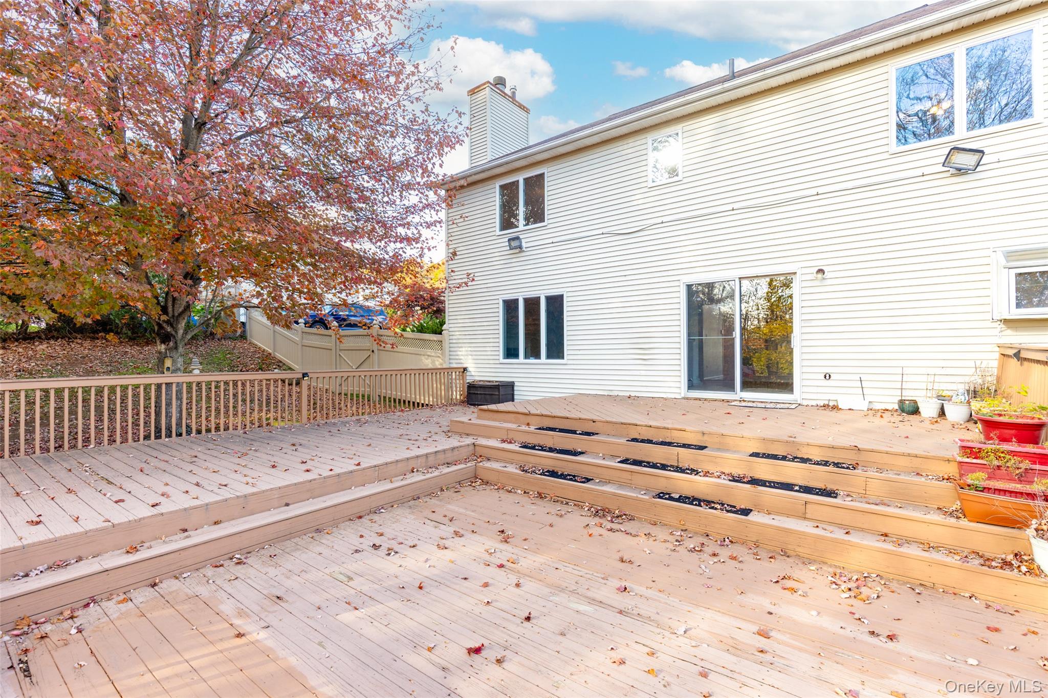 13 Mesa Place, Nanuet, NY 10954