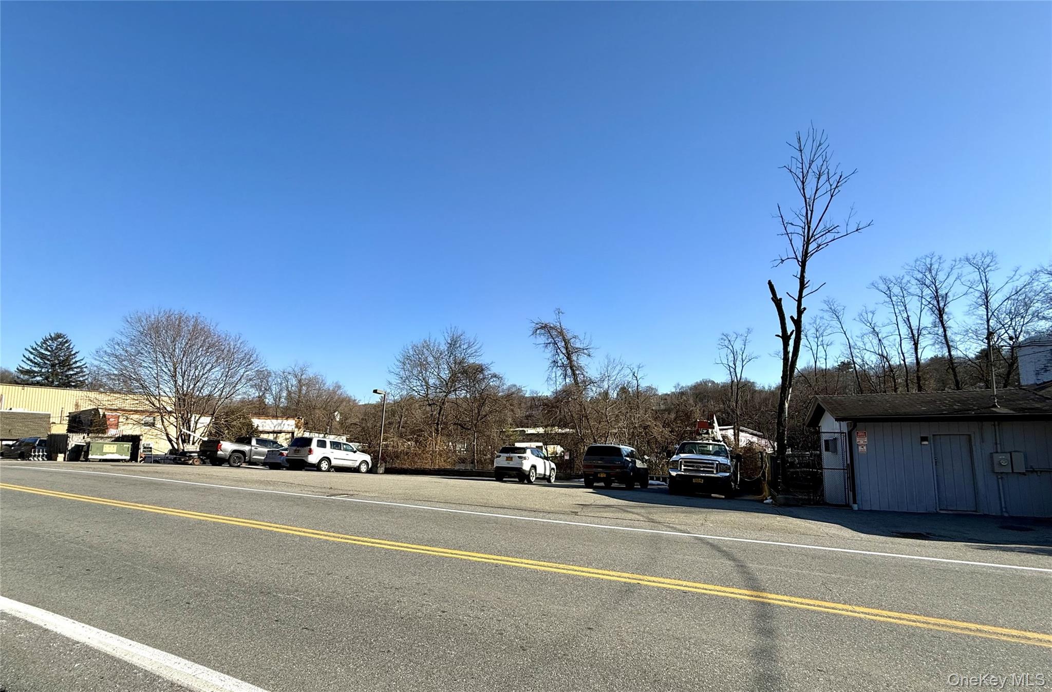 1 Dogwood Road, Cortlandt Manor, NY 10567