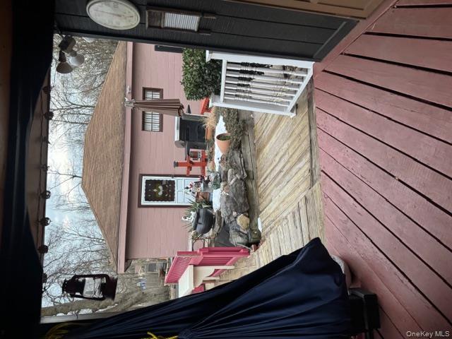 11 Hatcher Court, Amityville, NY 11701