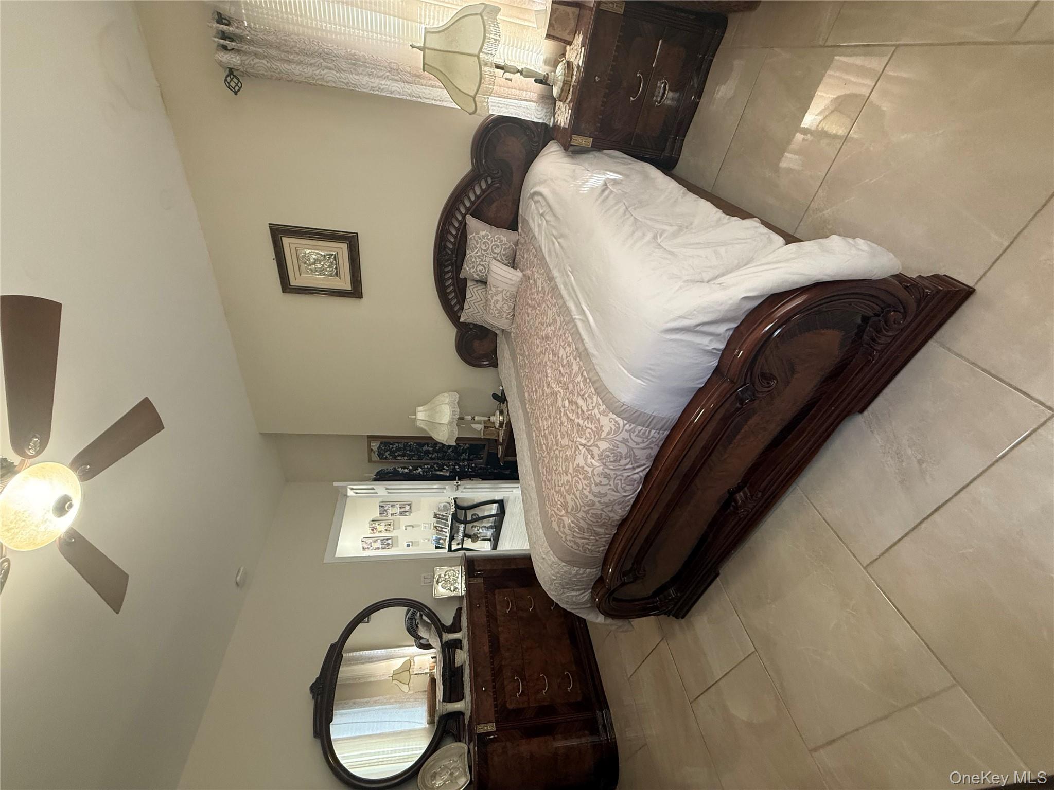 7843 84th Street, Glendale, NY 11385