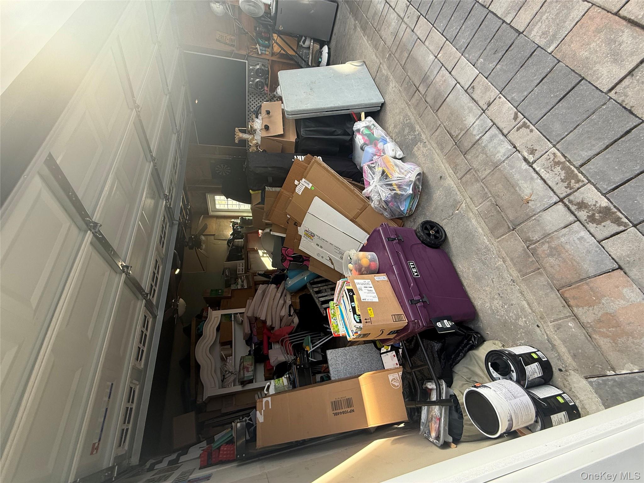 7843 84th Street, Glendale, NY 11385