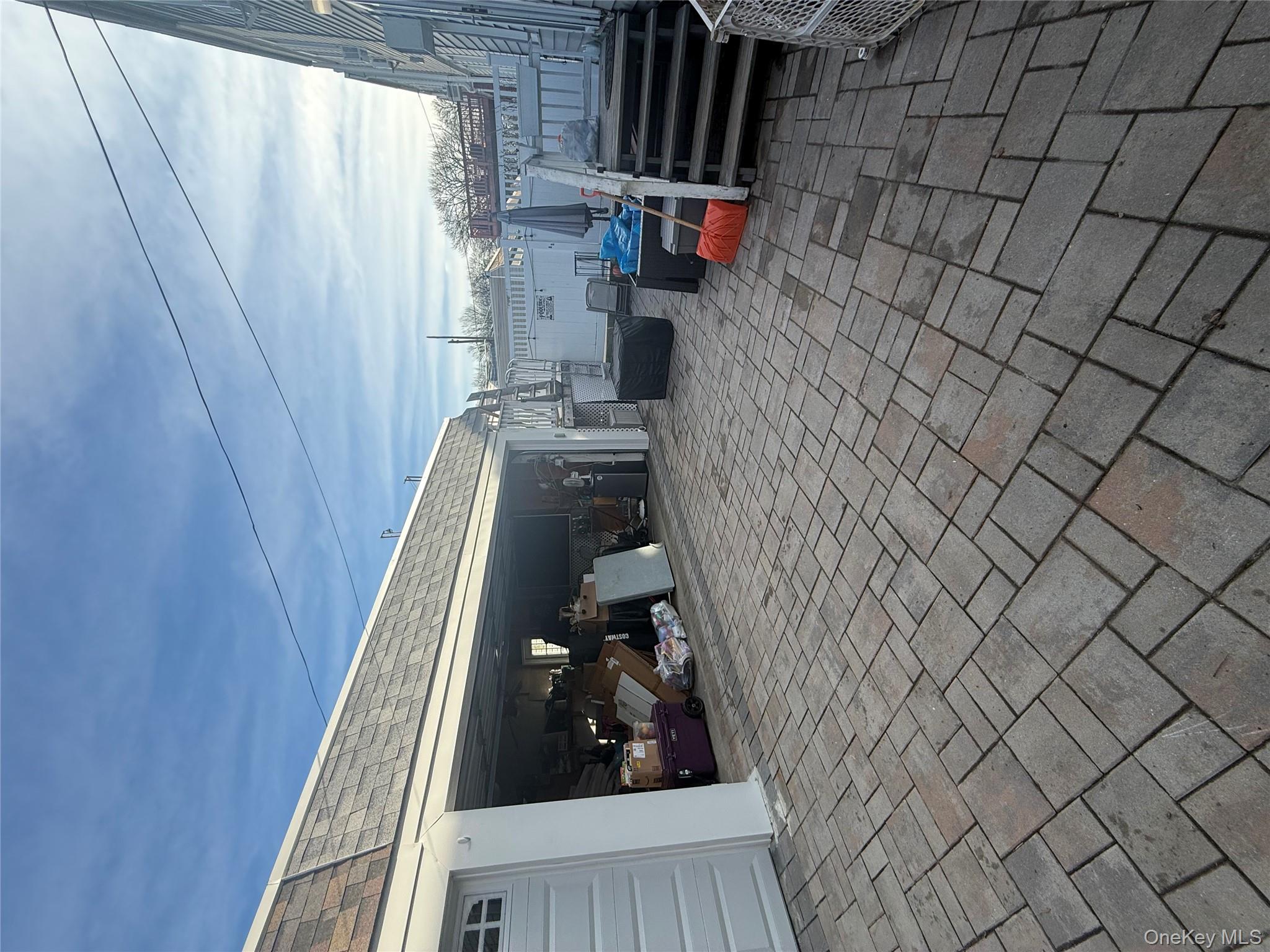 7843 84th Street, Glendale, NY 11385