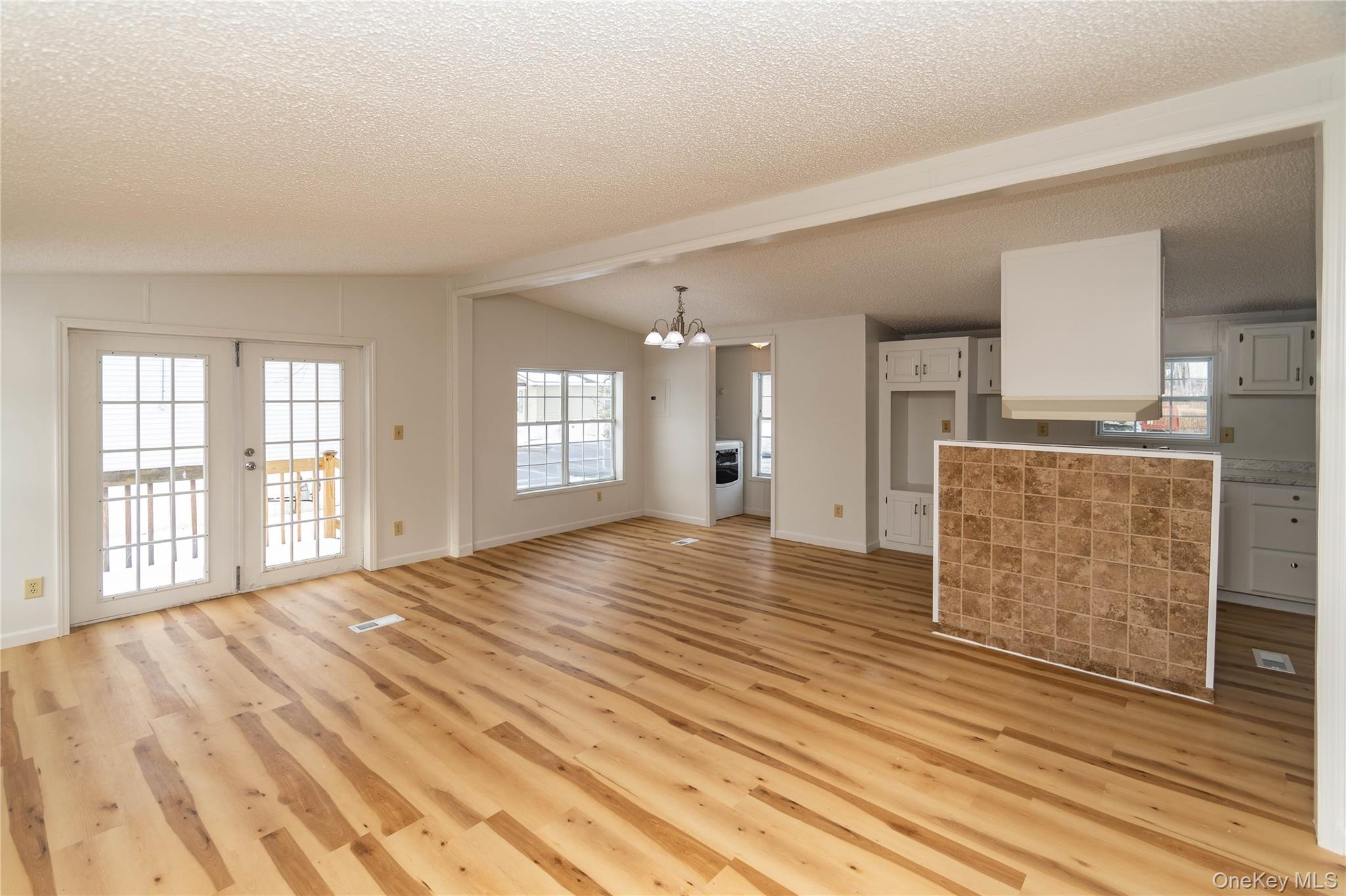 4 Lily Court, Highland Mills, NY 10930