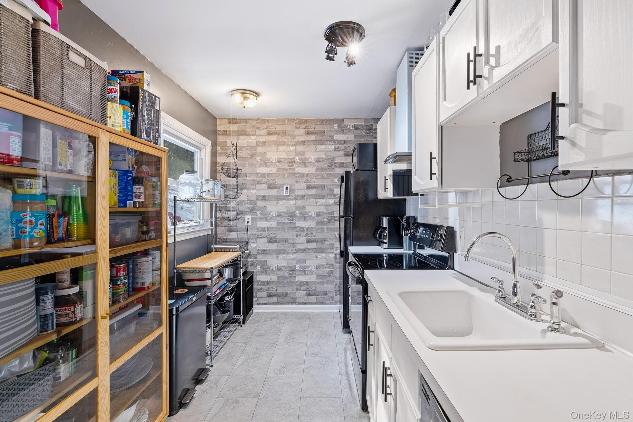 7 Ethan Drive, Garrison, NY 10524