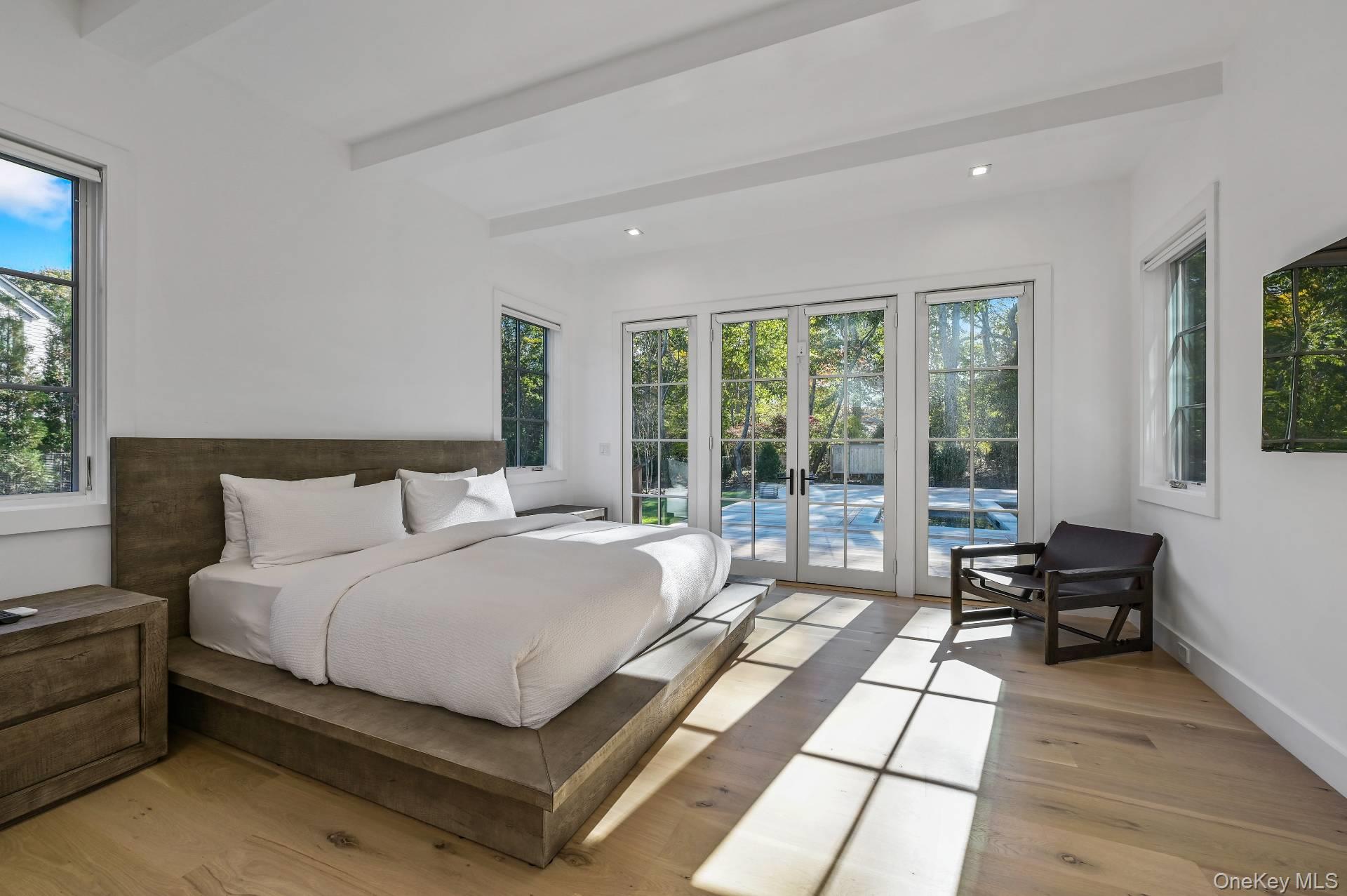 9 Eileens Path, East Hampton, NY 11937