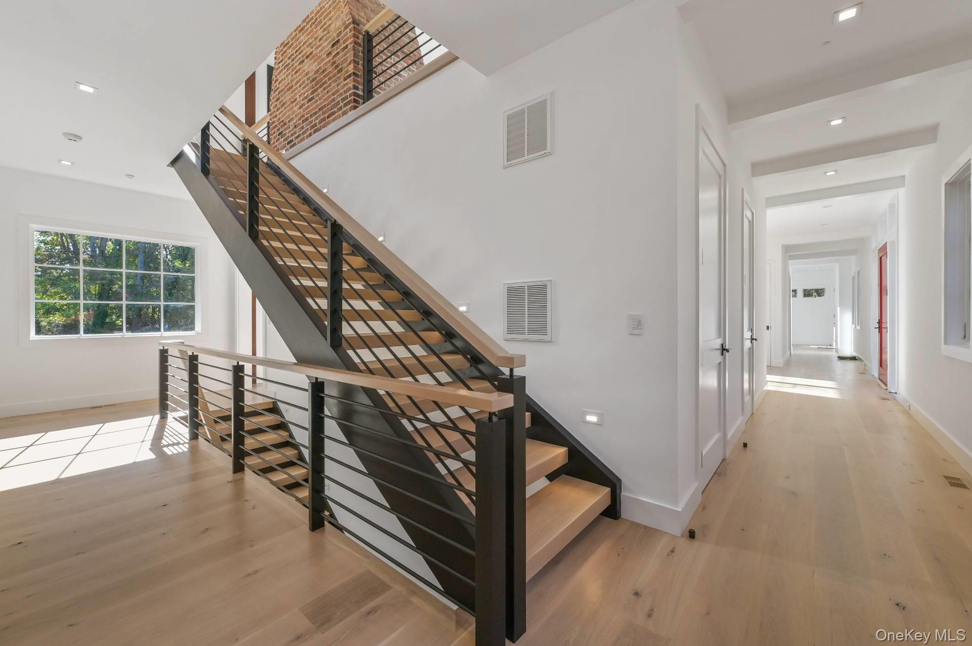 9 Eileens Path, East Hampton, NY 11937