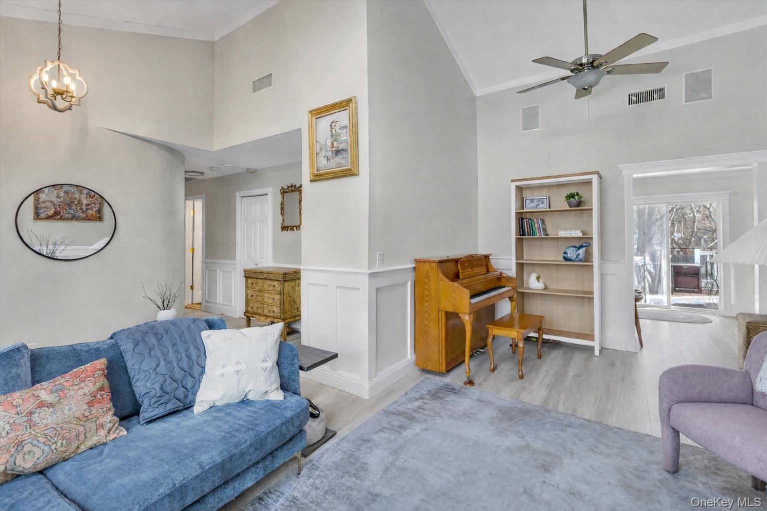 28 Pagnotta Drive, Port Jefferson Station, NY 11776