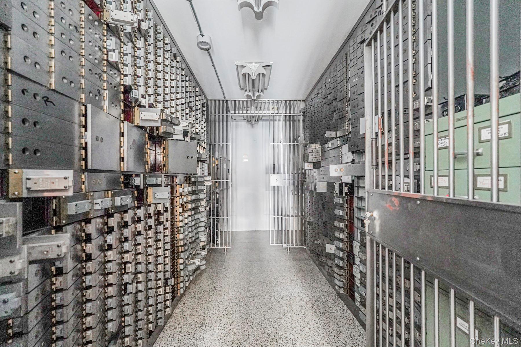 257 New Dorp Lane, Staten Island, NY 10306