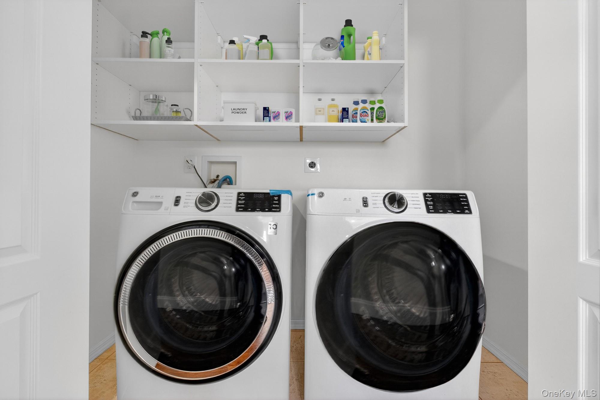 27 King Drive, Poughkeepsie, NY 12603