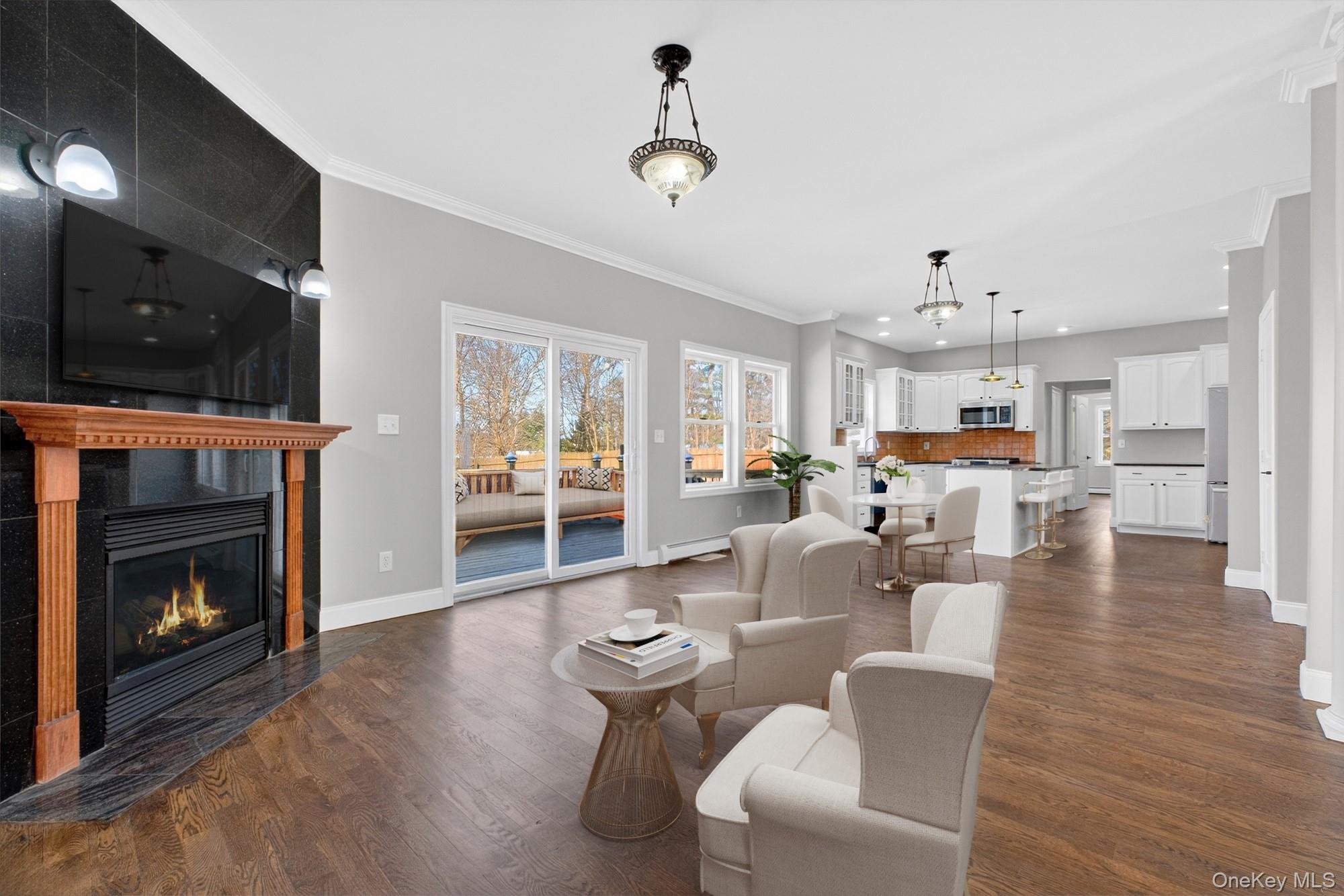 27 King Drive, Poughkeepsie, NY 12603