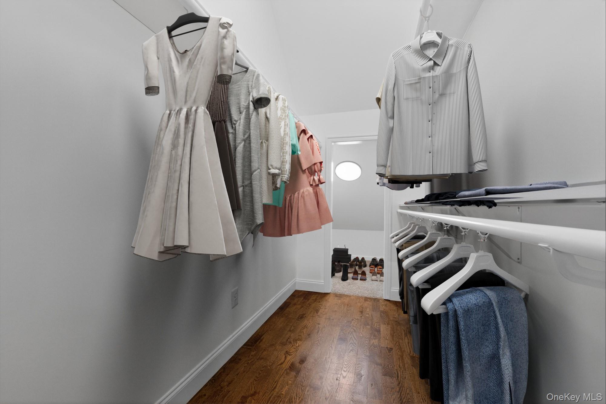 27 King Drive, Poughkeepsie, NY 12603