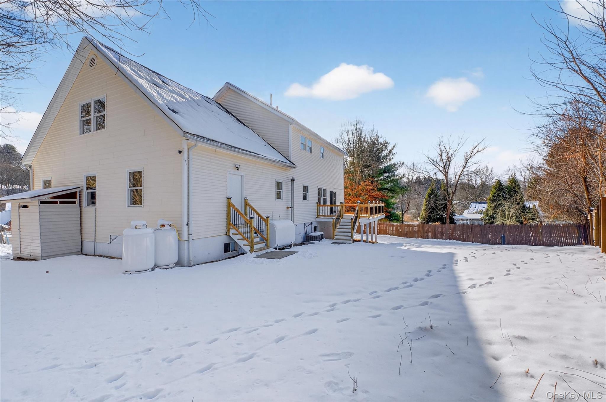 27 King Drive, Poughkeepsie, NY 12603