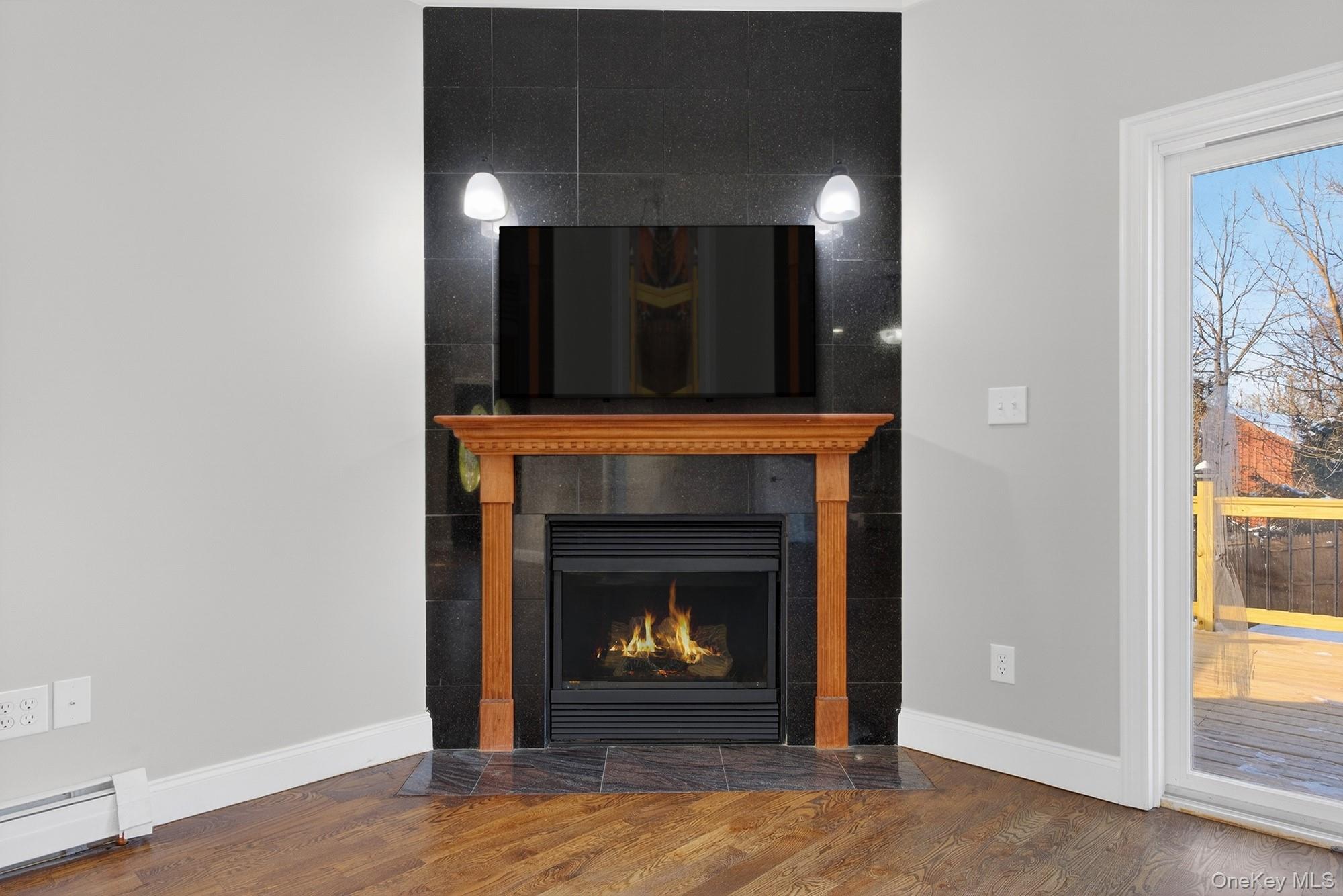 27 King Drive, Poughkeepsie, NY 12603