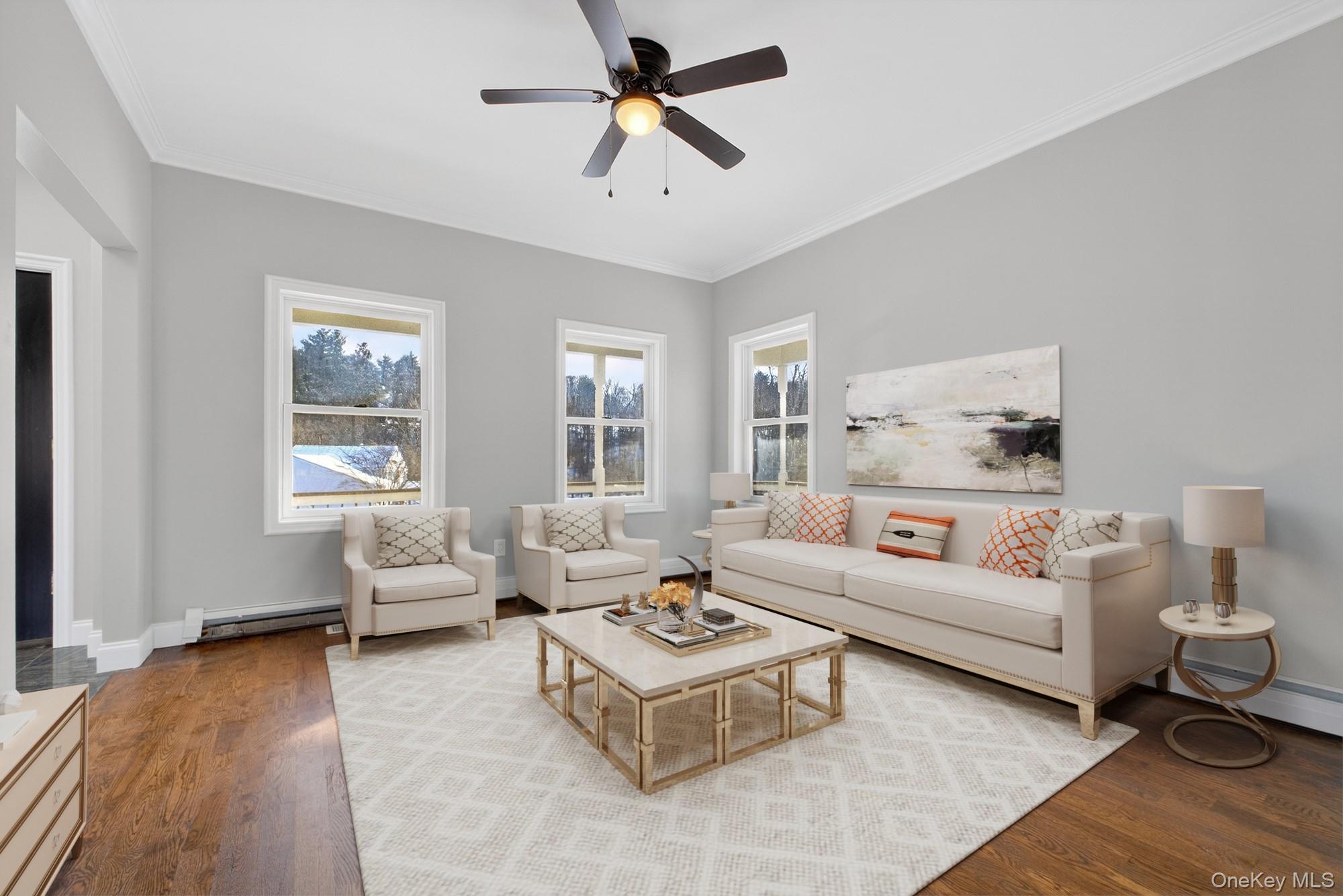 27 King Drive, Poughkeepsie, NY 12603