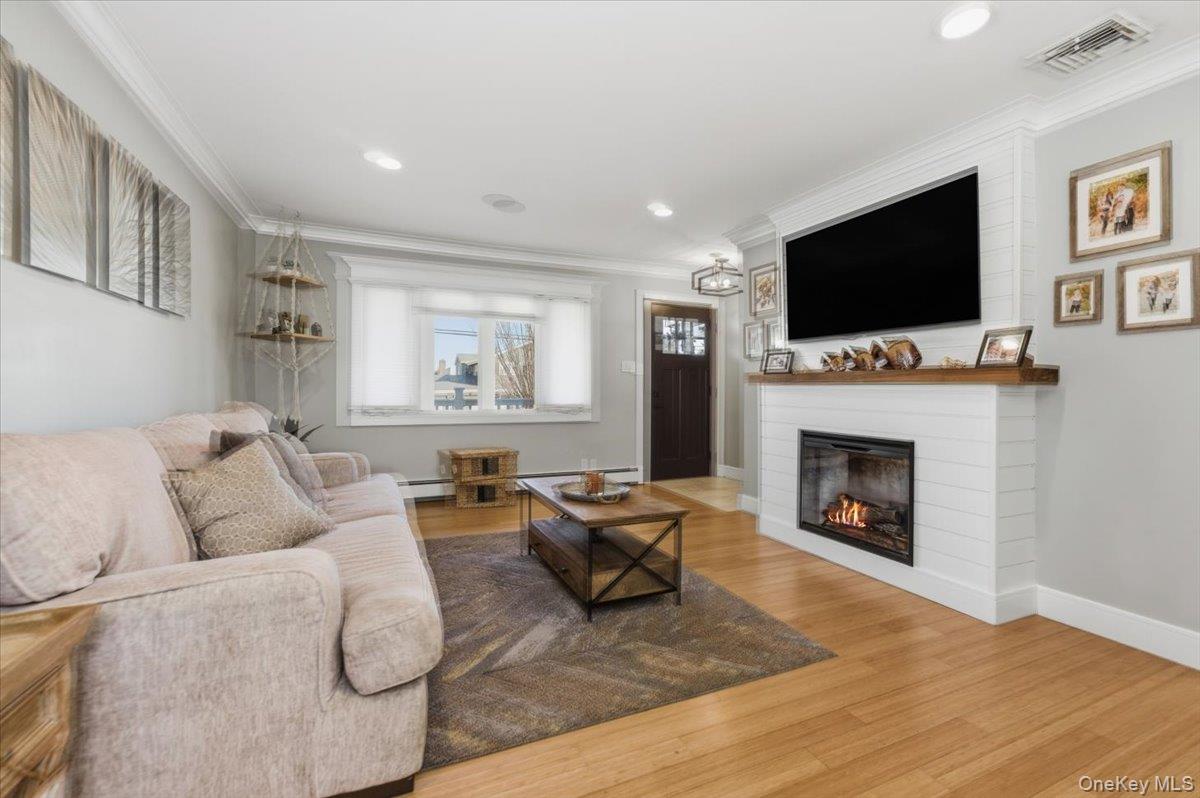 41 Stillwater Avenue, Massapequa, NY 11758