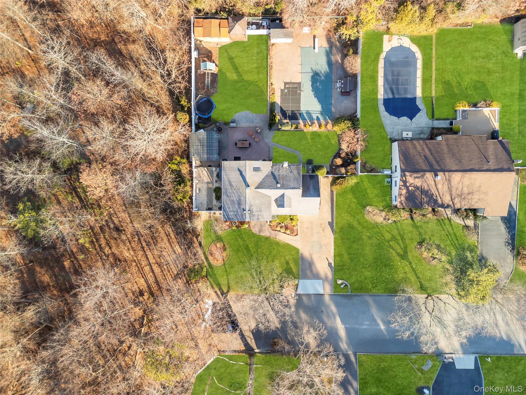 17 Wall Street, Port Jefferson Station, NY 11776