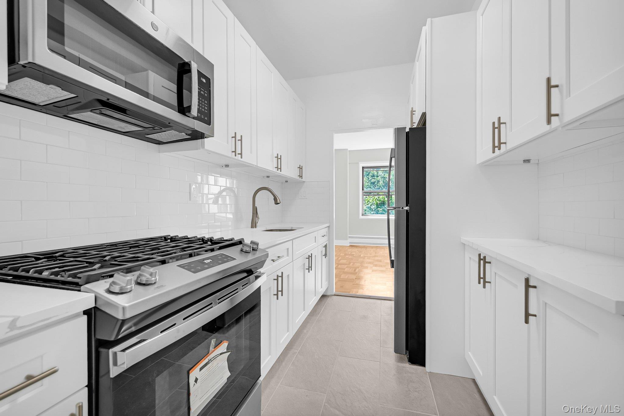 9 Fordham Hill Oval # 3C, Bronx, NY 10468