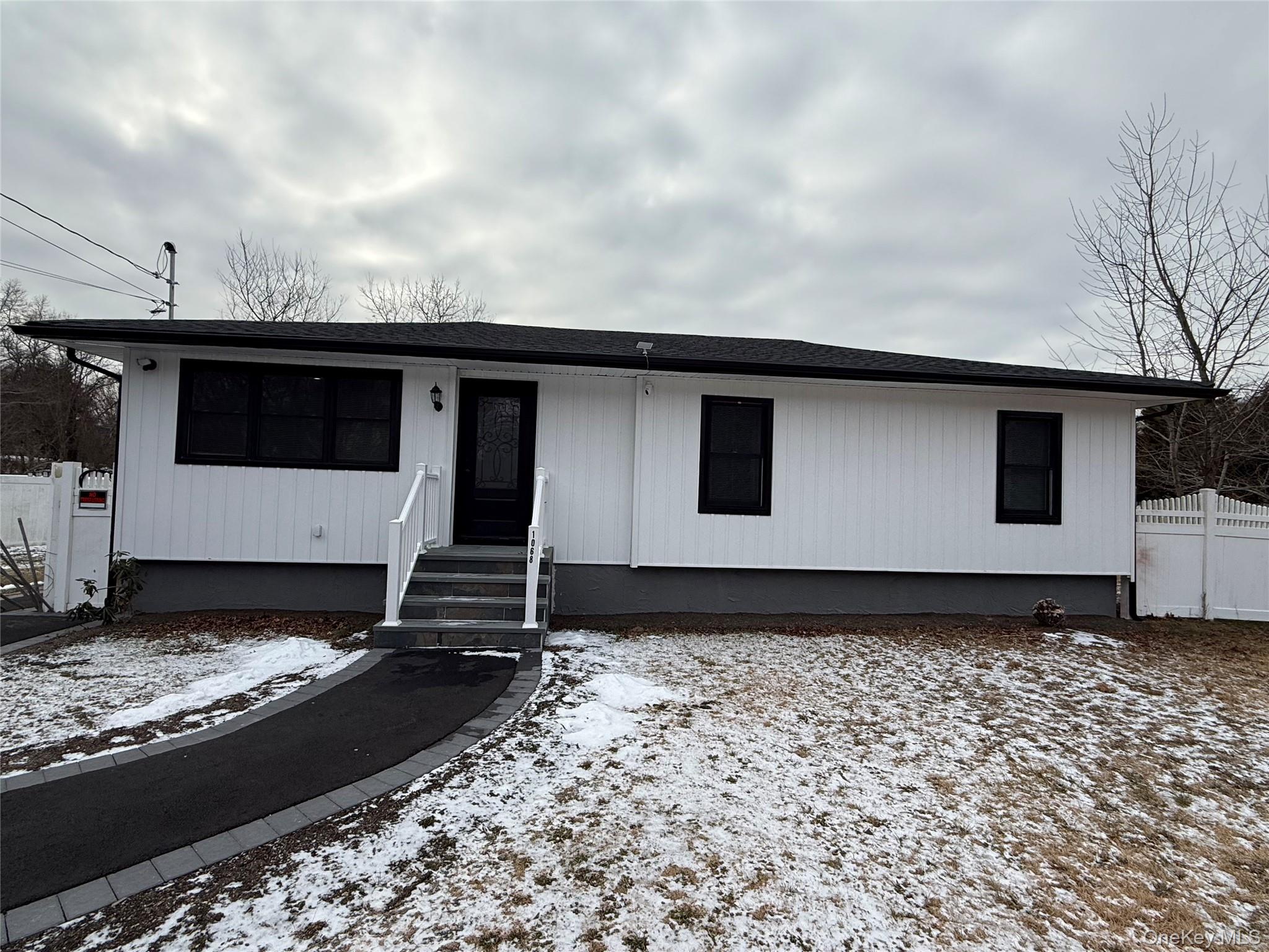 1068 Connetquot Avenue, Central Islip, NY 11722