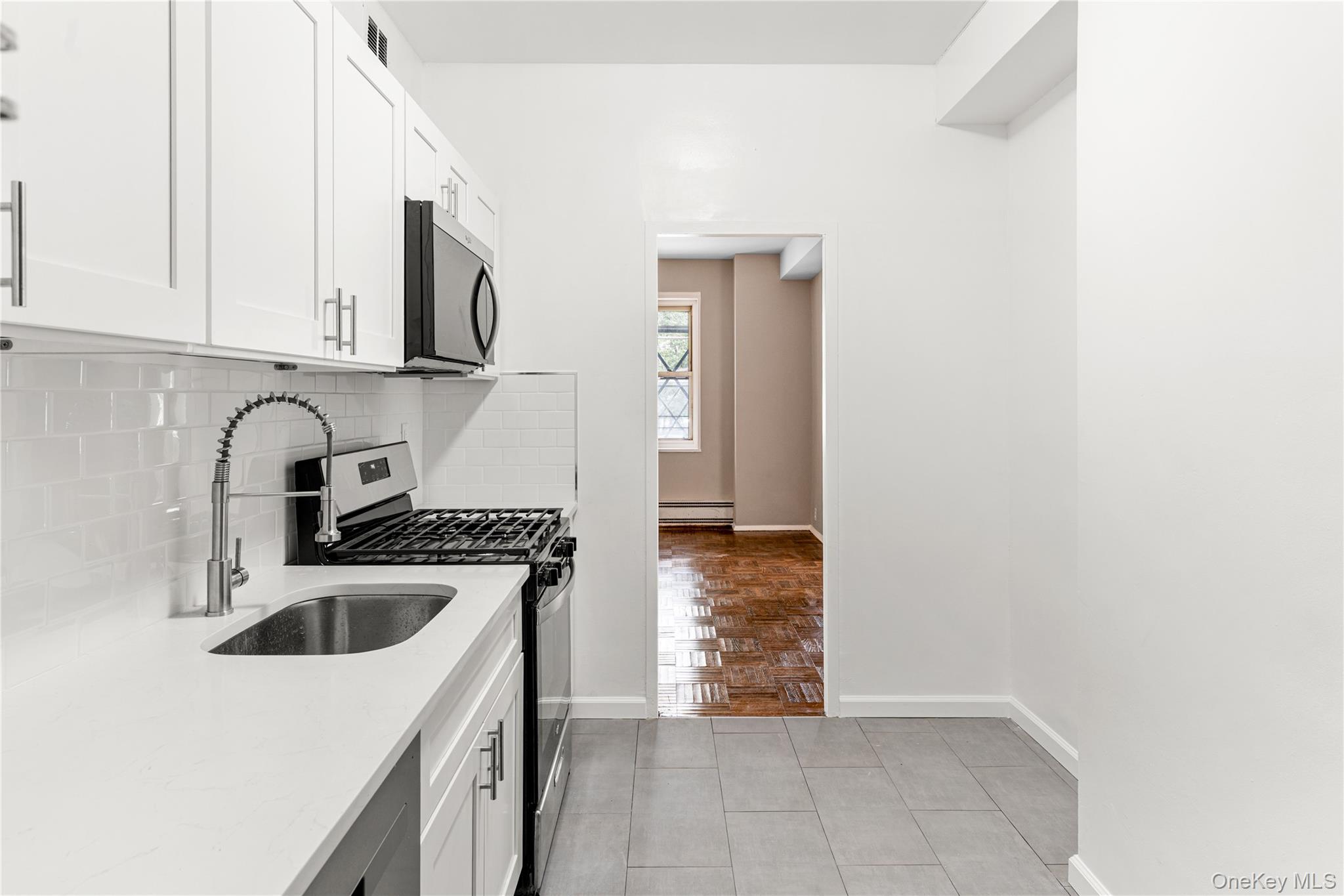 3 Fordham Hill Oval # 1G, Bronx, NY 10468