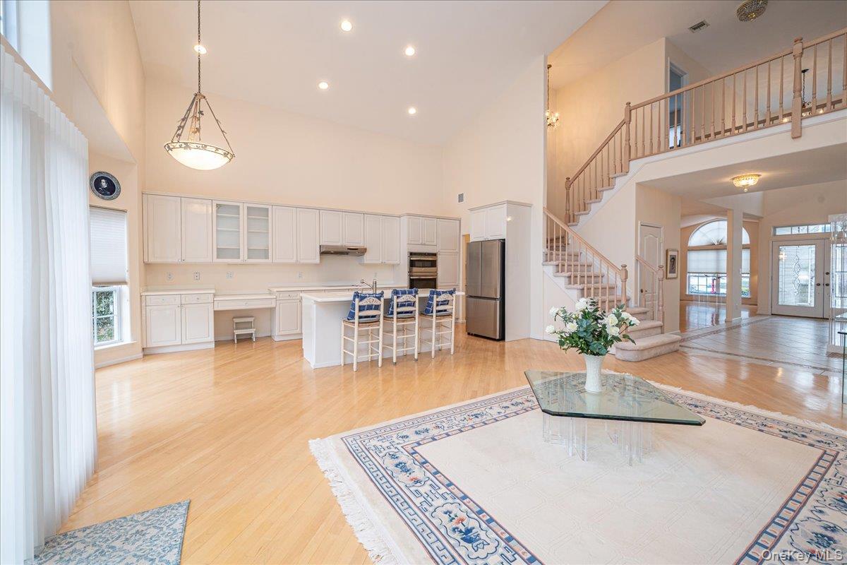 205 Windwatch Drive, Hauppauge, NY 11788