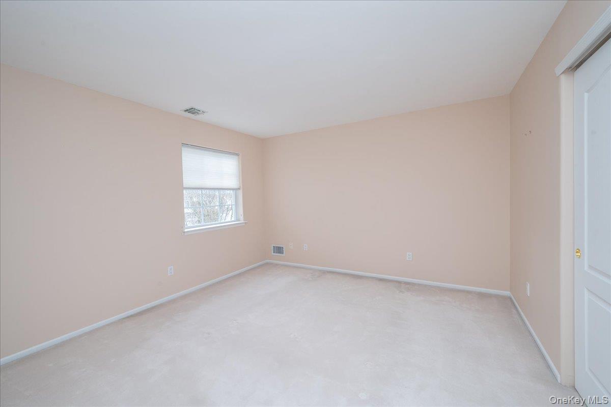 205 Windwatch Drive, Hauppauge, NY 11788