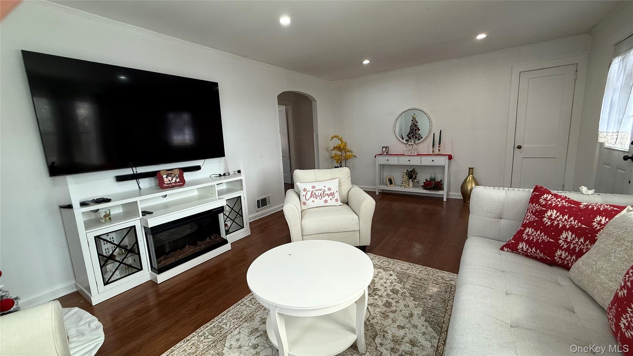 3240 Hollywood Street, Mohegan Lake, NY 10547