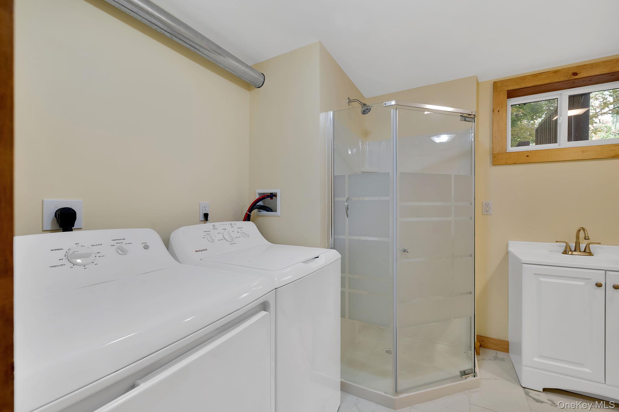 53 W Corbett Road, Montgomery, NY 12549