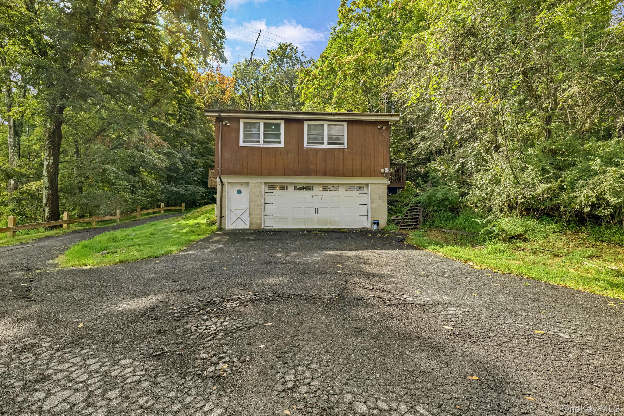 53 W Corbett Road, Montgomery, NY 12549