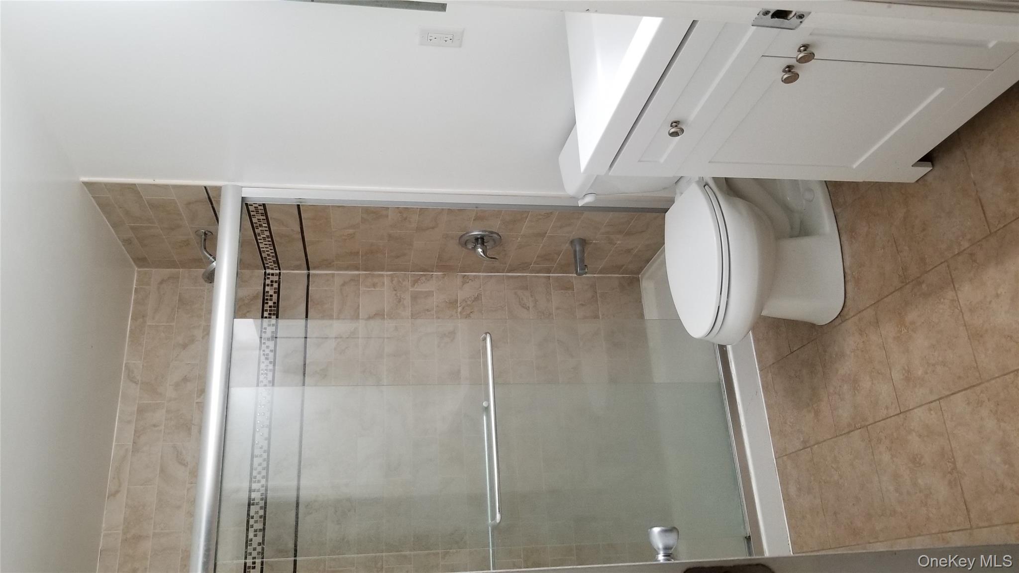 27 Inwood Avenue, Selden, NY 11784