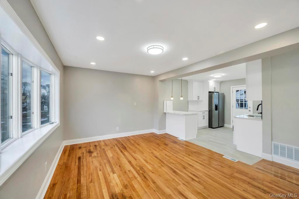 245 Stone Street, Elmont, NY 11003