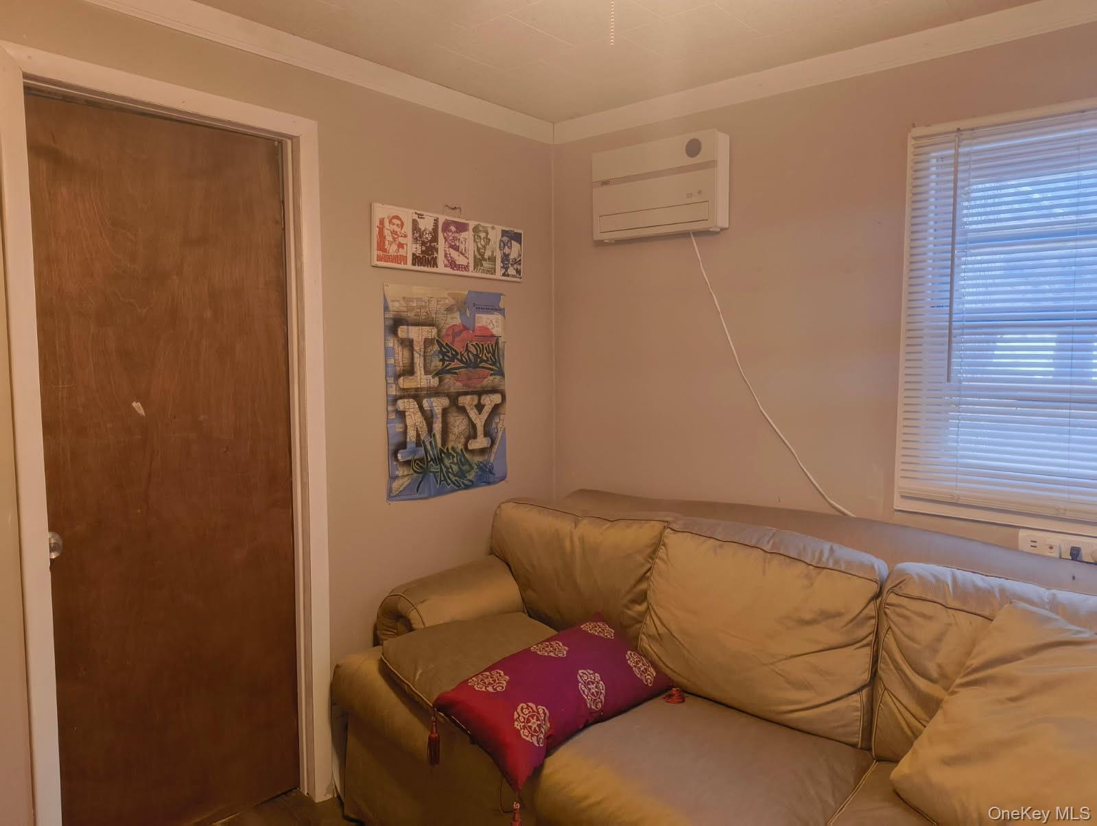 18 Maple Street E, Mountain Dale, NY 12763