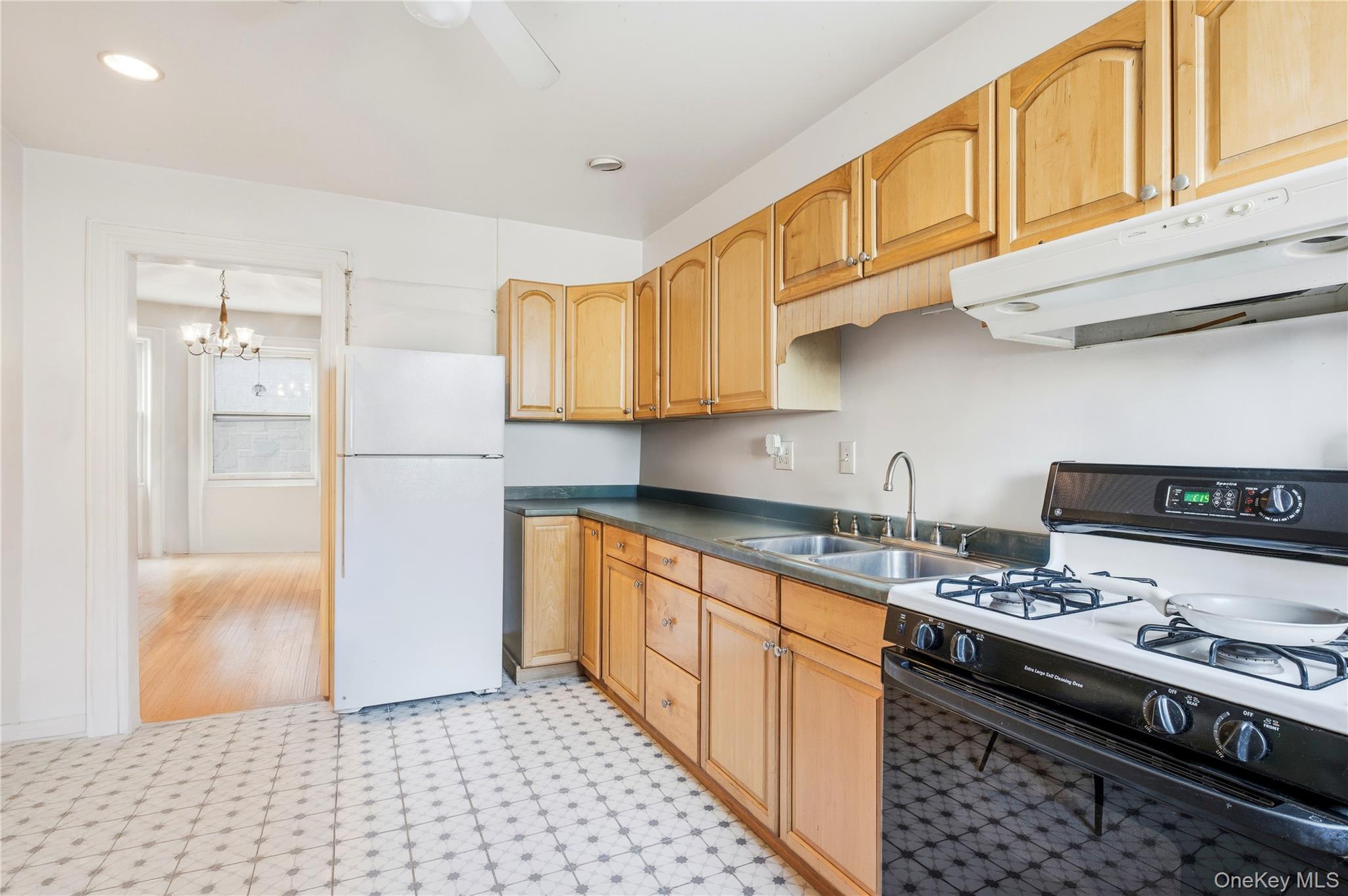 415 Grand Street, Newburgh, NY 12550