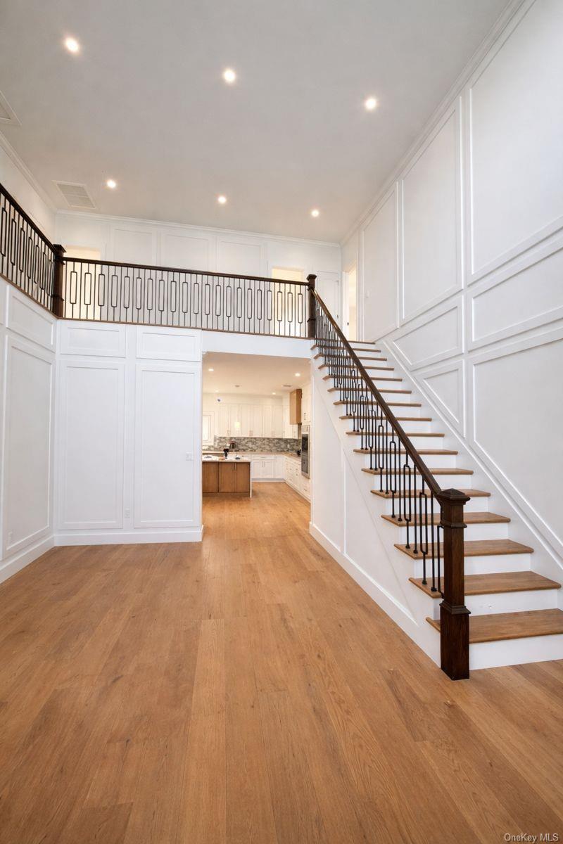 38 Dogwood Lane, Levittown, NY 11756