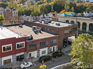 91 Lake Avenue, Eastchester, NY 10707