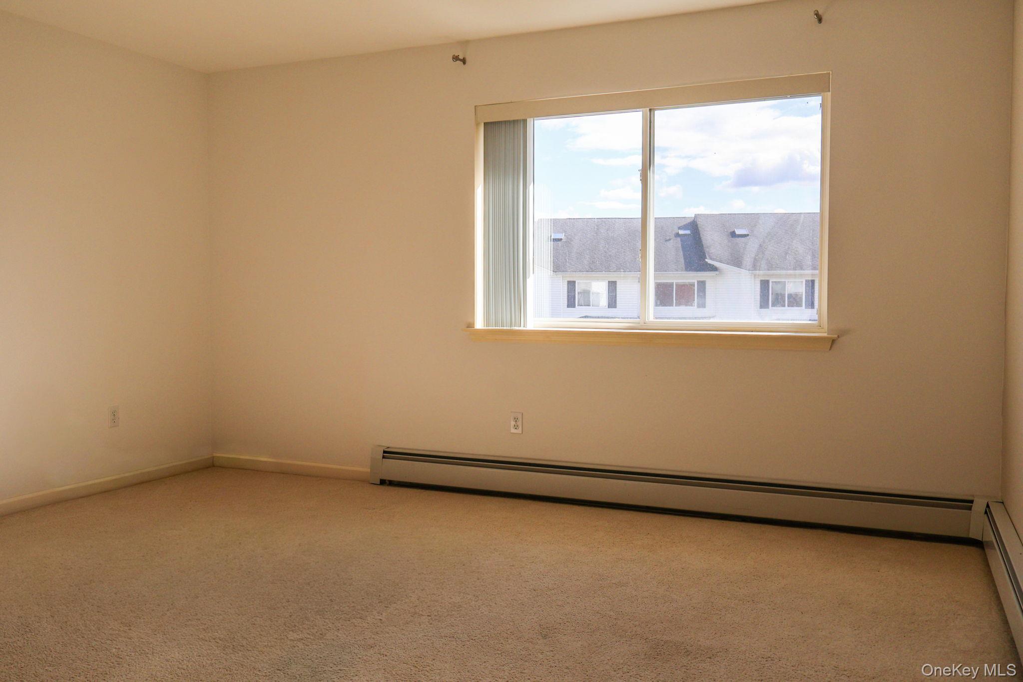 241 Tamerisk Lane, New Windsor, NY 12553