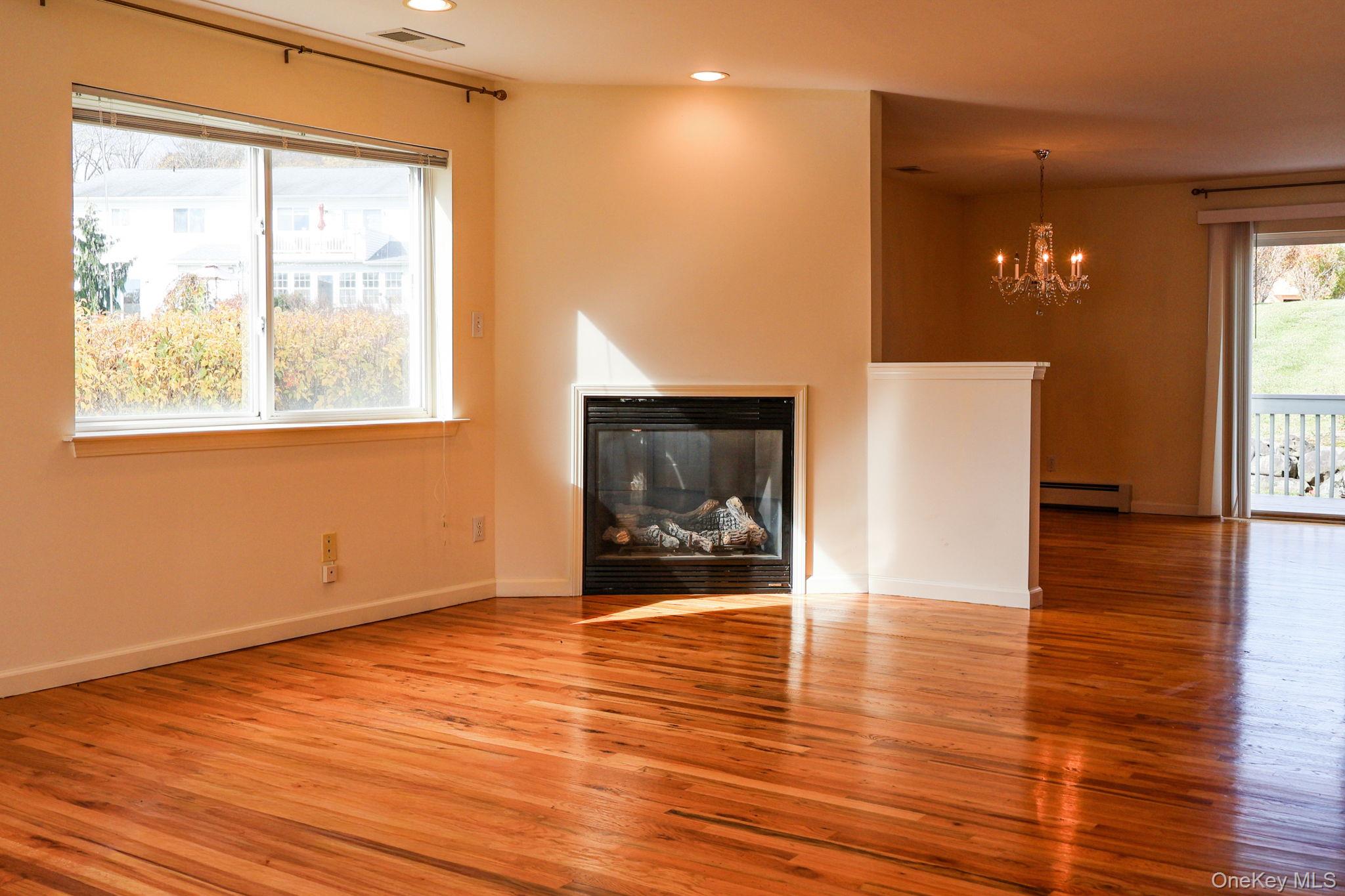 241 Tamerisk Lane, New Windsor, NY 12553