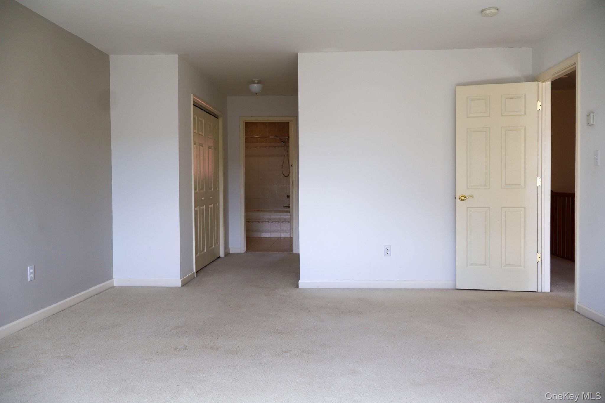 241 Tamerisk Lane, New Windsor, NY 12553