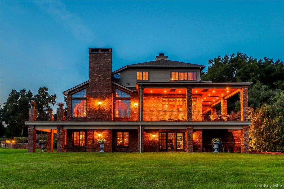 16 Reynwood Drive, Brewster, NY 10509