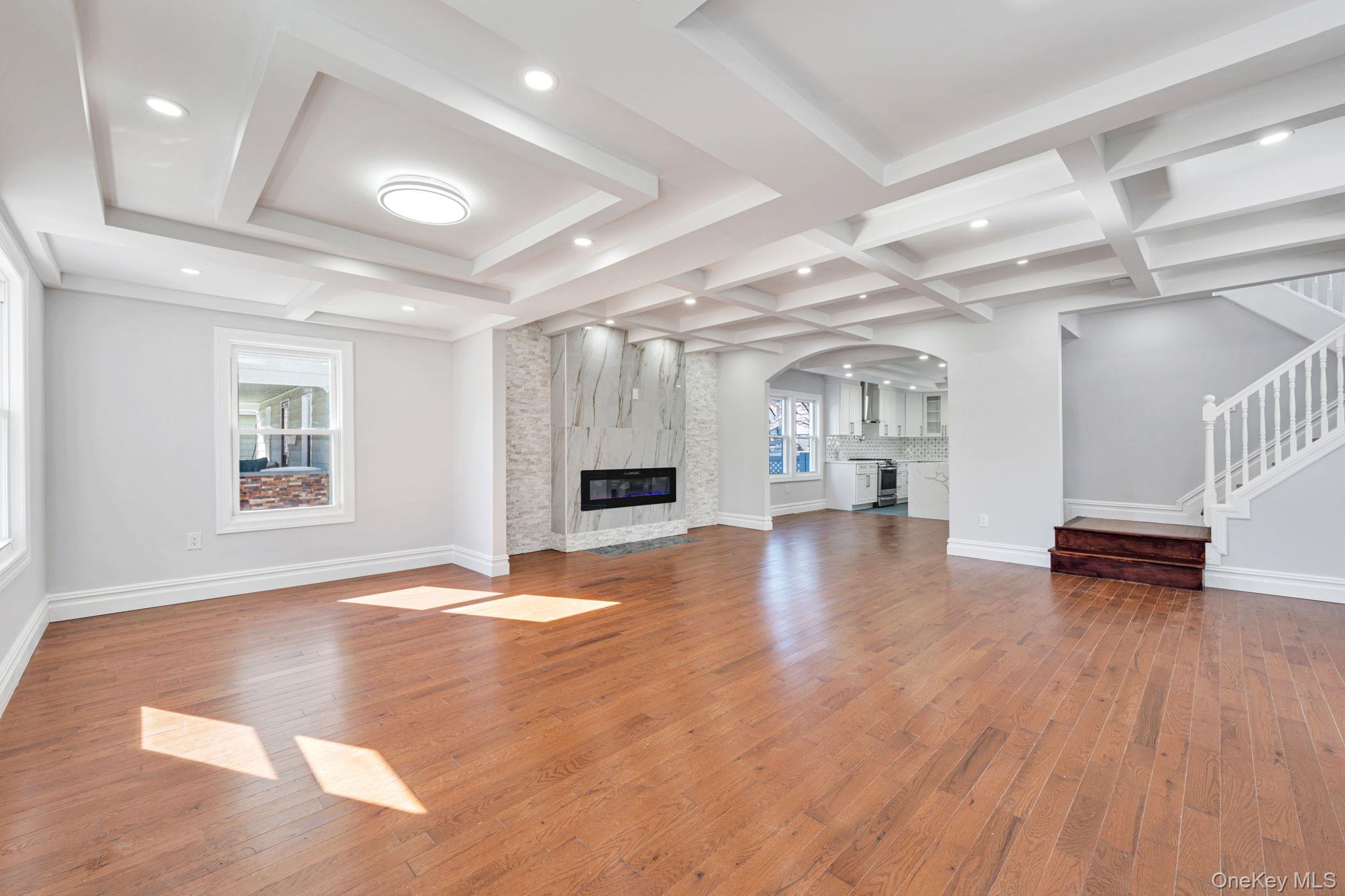 20 Colonial Road, Floral Park, NY 11001