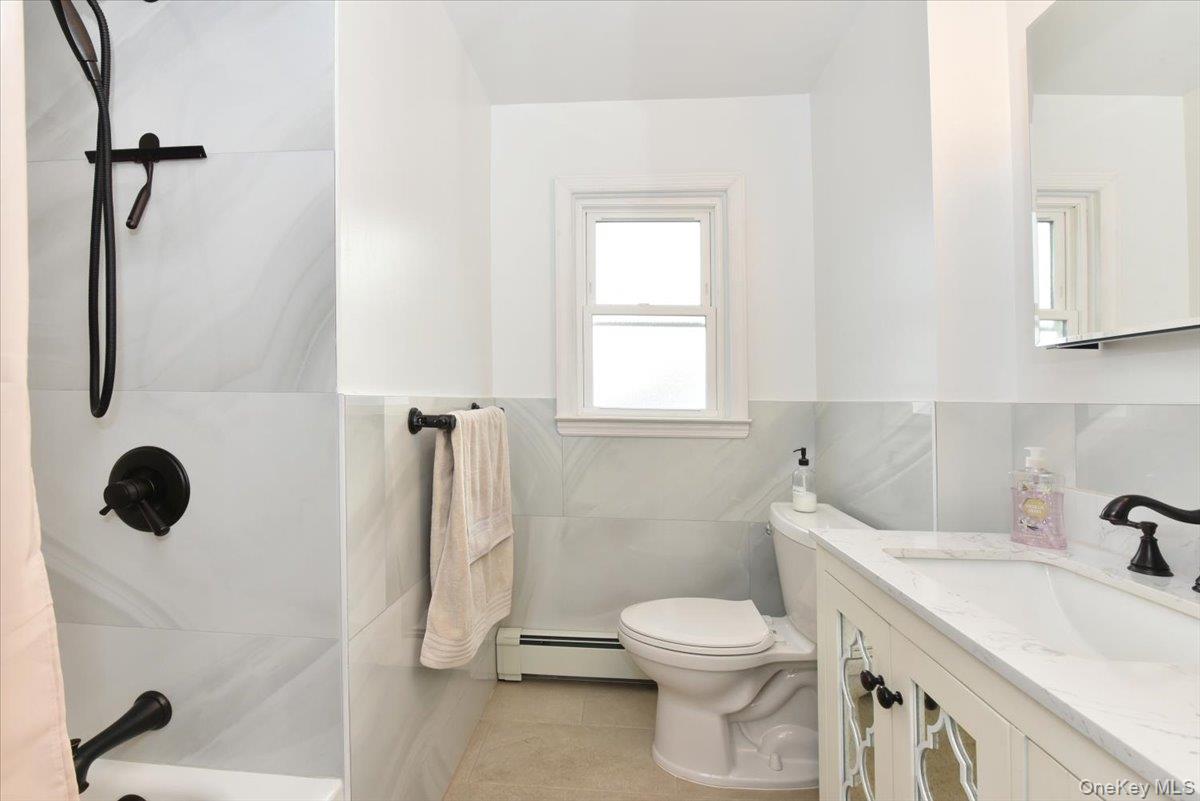 19 Sprague Drive, Valley Stream, NY 11580