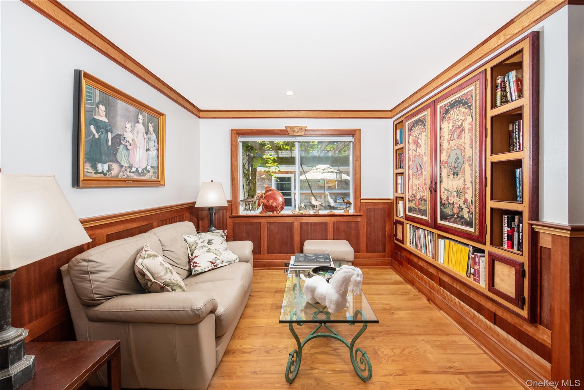 6 White Lane, Hampton Bays, NY 11946